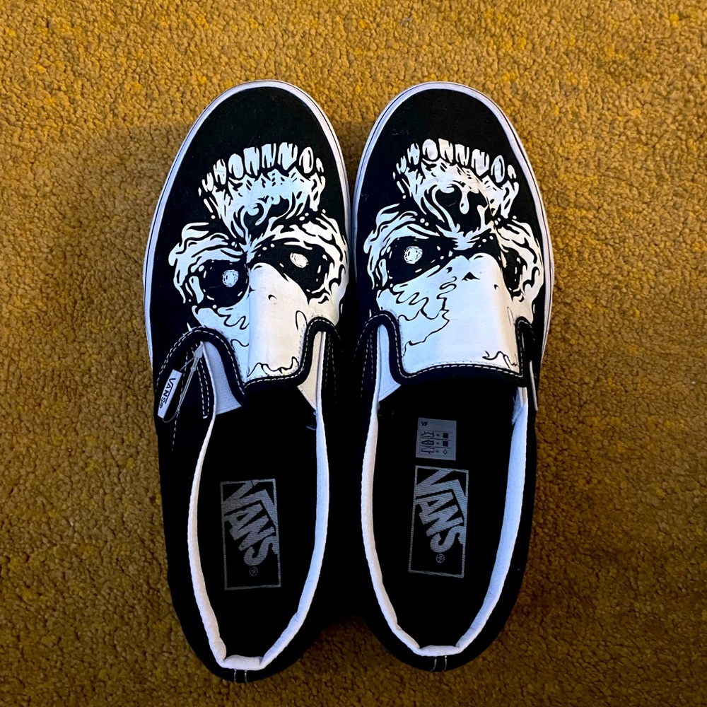 Vans Glow in the Dark Skull Slip-on